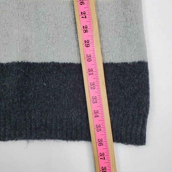 VICI Striped Longline Sweater Soft Knit Pullover Gray Black Beige Cozy Size L - Picture 16 of 16
